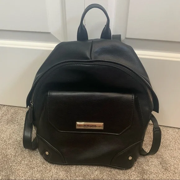 Kenneth Cole Reaction | Bags | Kenneth Cole Faux Leather  display picture 3